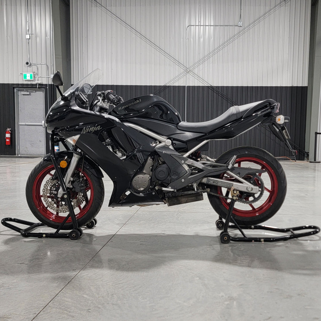 Motorcycle Winter storage 2025-2026 (Monthly Plan)
