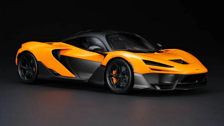 MCLAREN W1 (2024) - PAPAYA SPARK - 1:8 SCALE