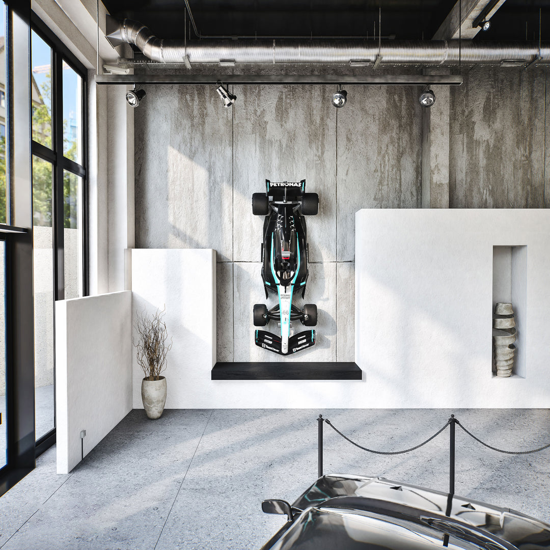 W15 Tribute - 2024 Size 1:2